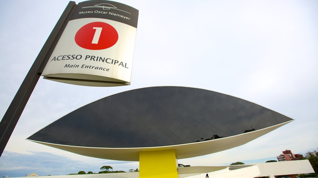 Oscar Niemeyer Museum showing signage