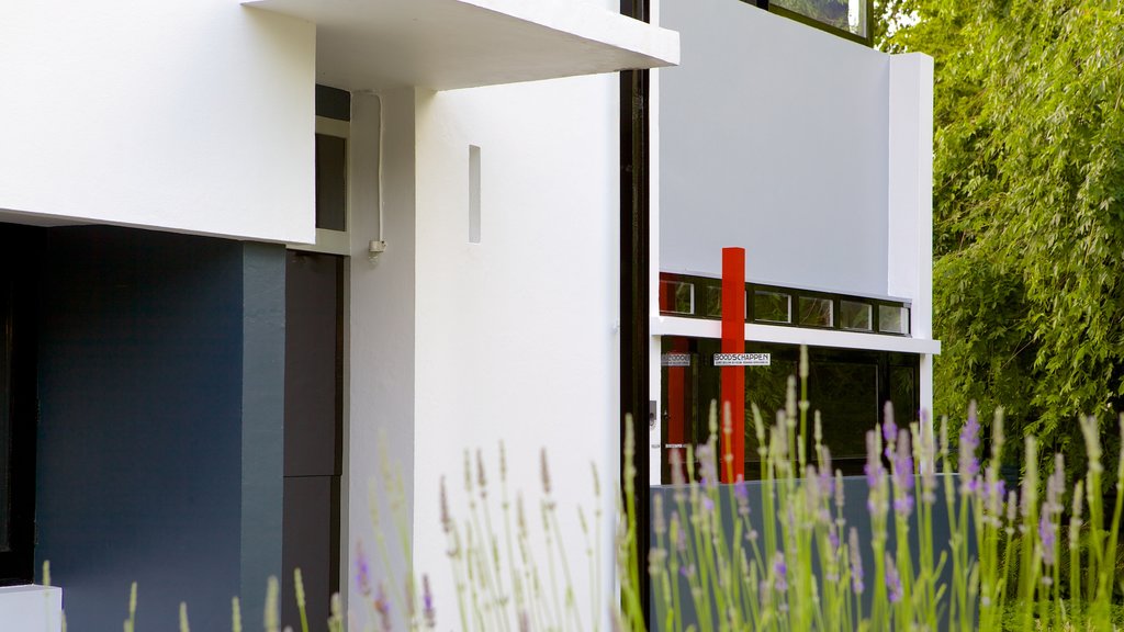 Rietveld Schroder House showing a house and modern architecture