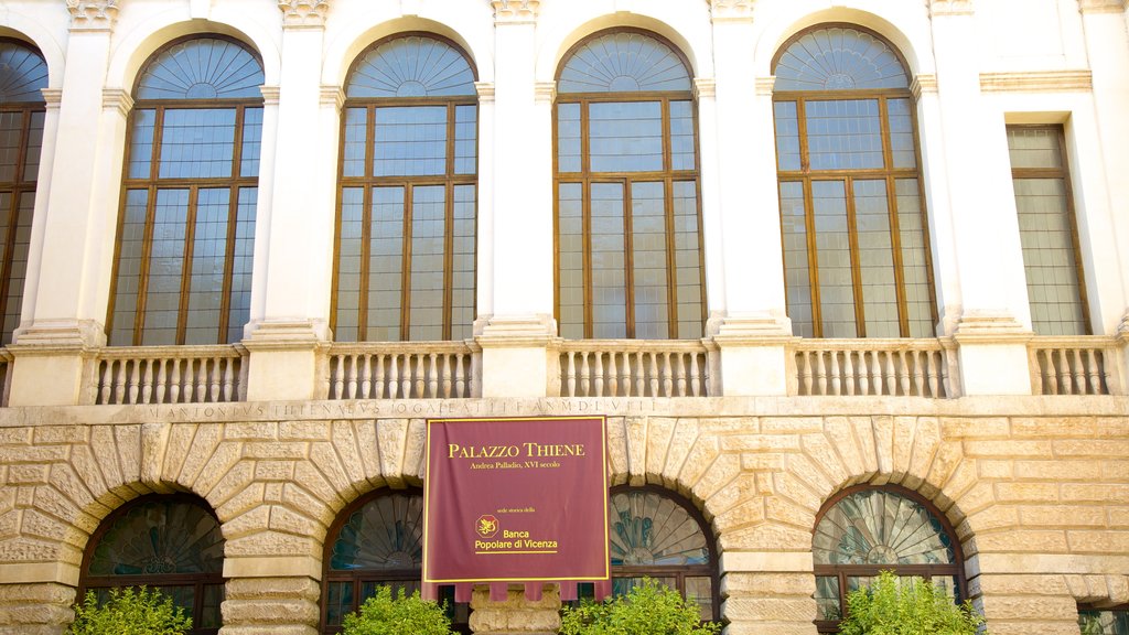 Palazzo Thiene showing a castle