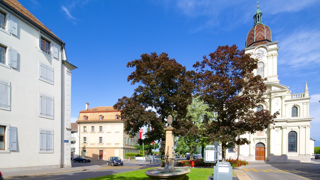 Morges featuring street scenes