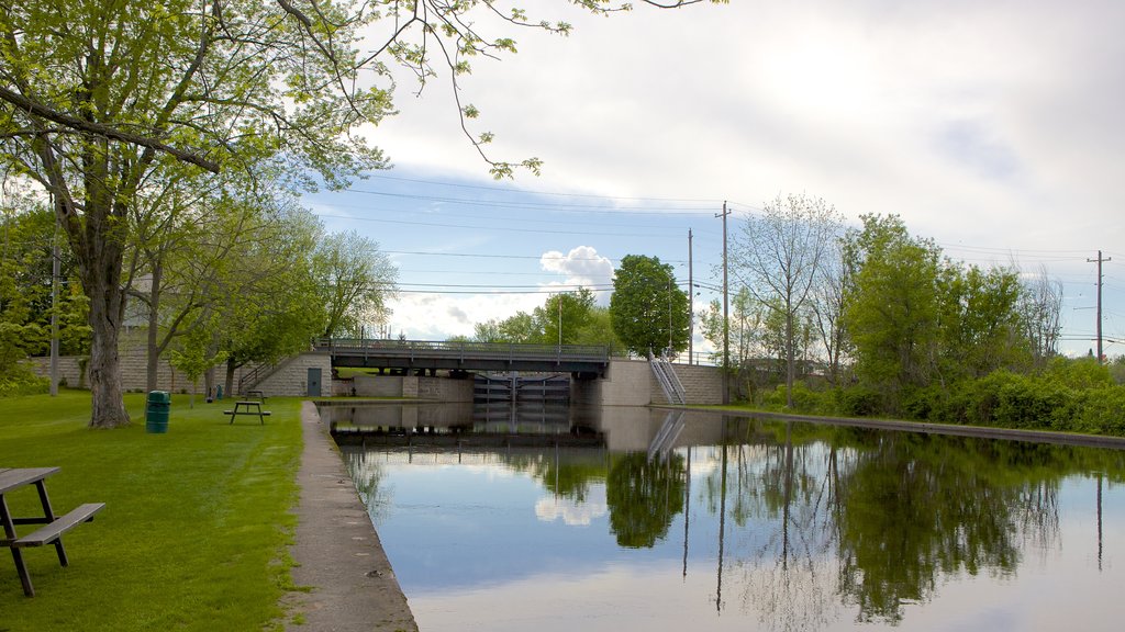 Merrickville showing a river or creek and a bridge