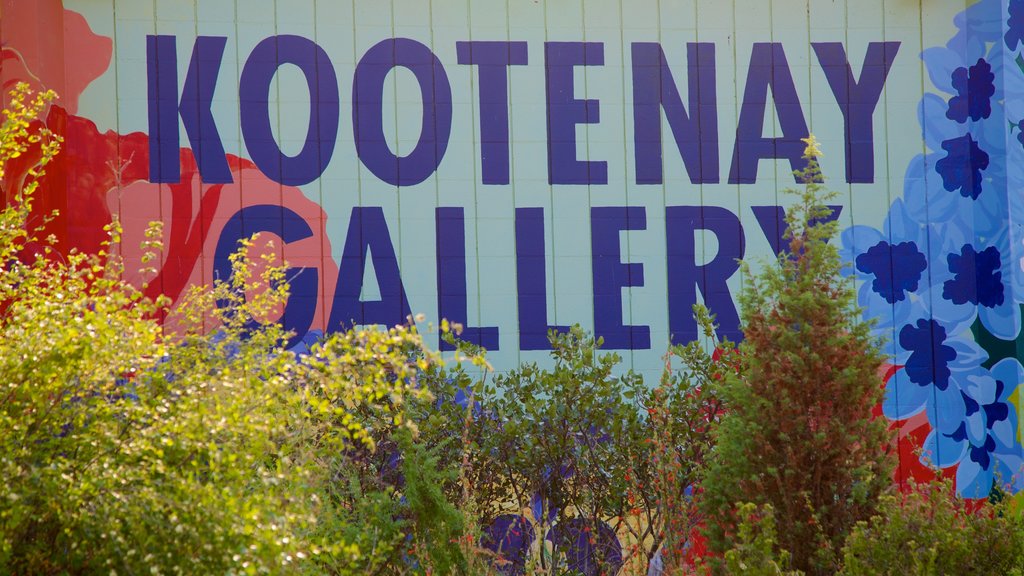 Kootenay Gallery showing signage and outdoor art