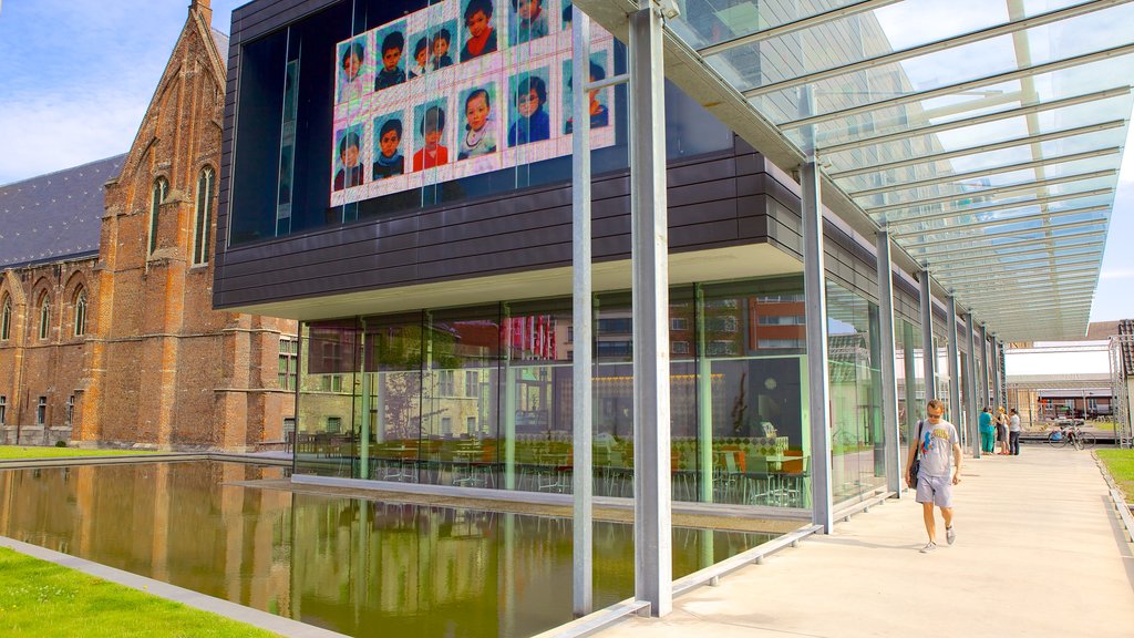 STAM Ghent City Museum showing modern architecture