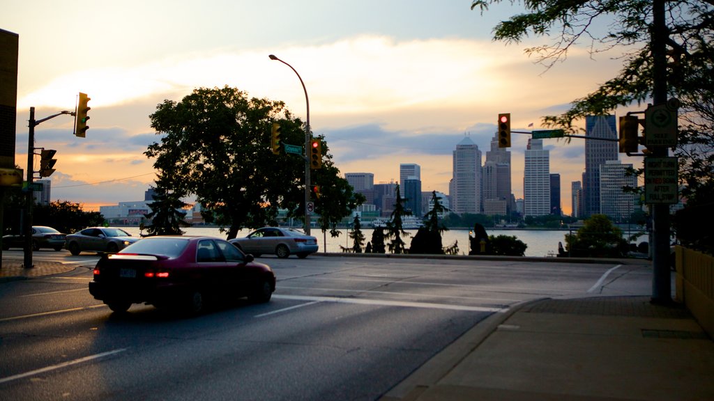 Windsor showing a city, street scenes and a sunset