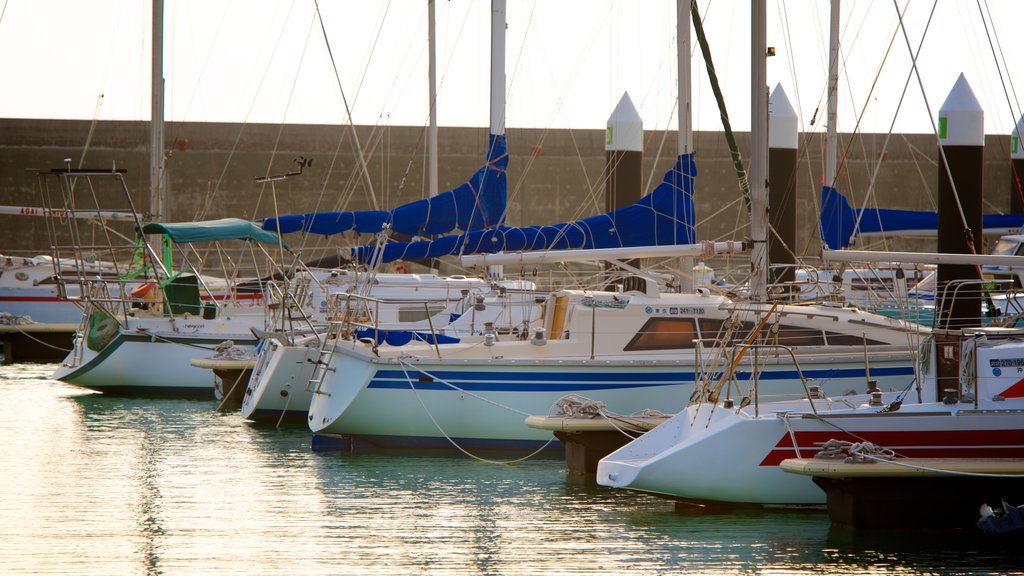 Okinawa bevat een jachthaven