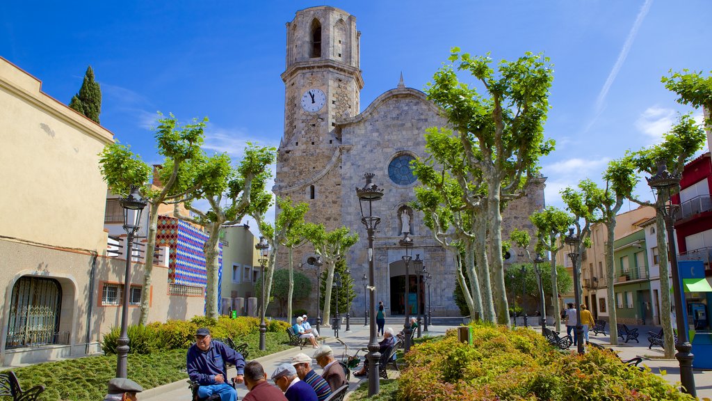 Malgrat de Mar showing a church or cathedral and heritage architecture