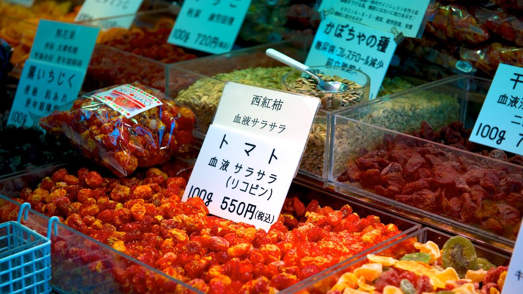 Okinawa World showing food