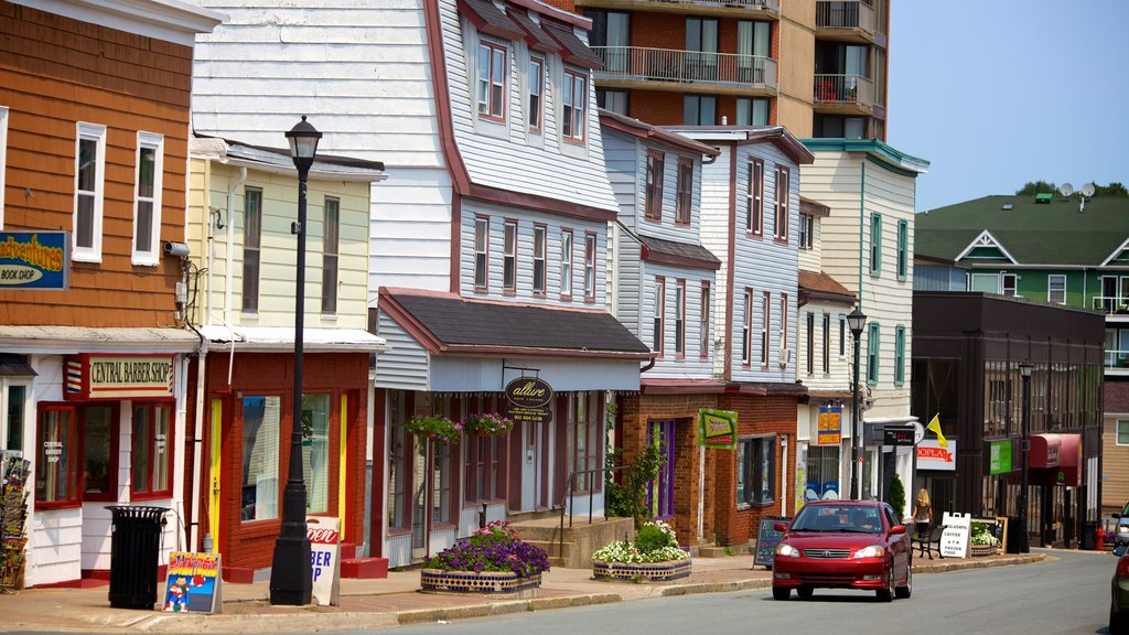 Dartmouth mostrando una pequeña ciudad o pueblo y escenas urbanas