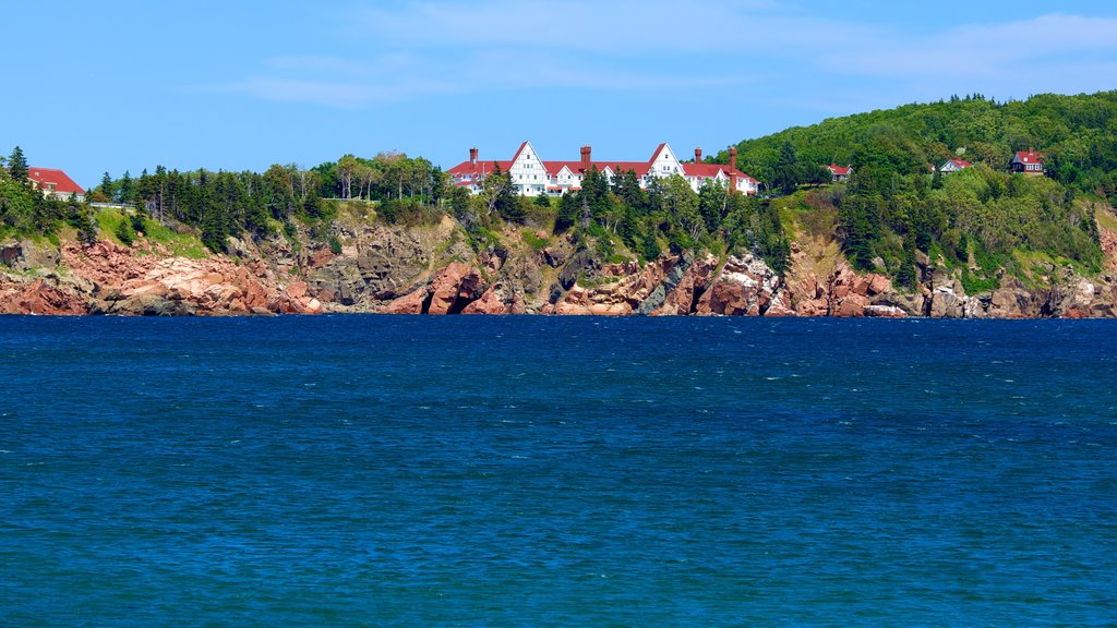 Ingonish Beach showing general coastal views