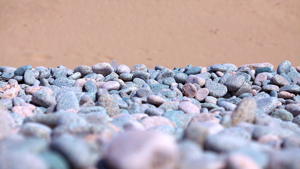 Ingonish Beach which includes a pebble beach