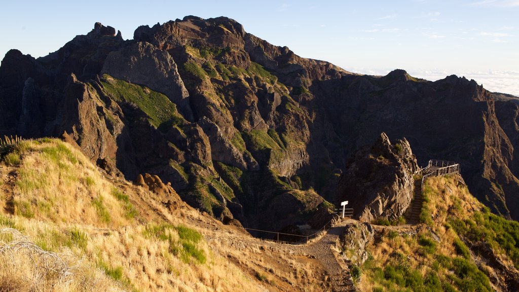 Pico do Ariero som viser bjerge