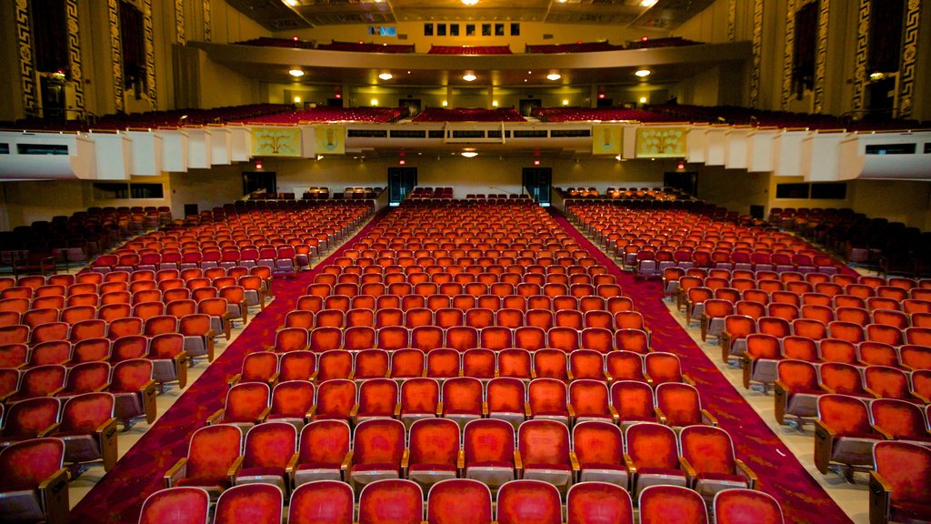 Bushnell Center for the Performing Arts mostrando vista interna e teatro