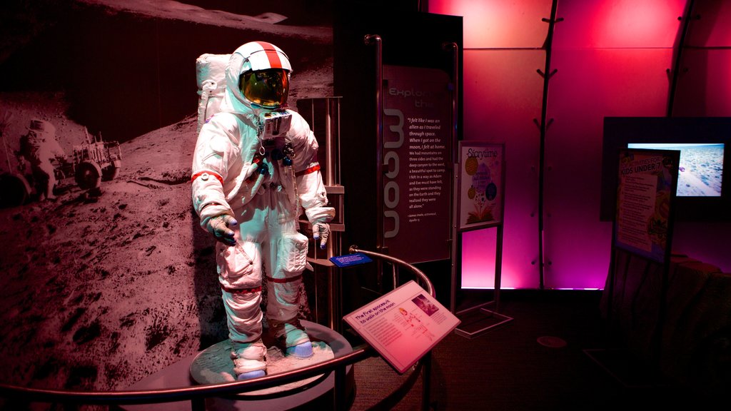 Connecticut Science Center toont interieur