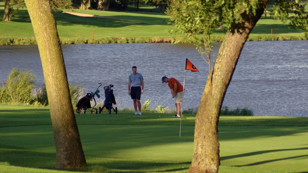 Rockford which includes golf and a lake or waterhole as well as a small group of people