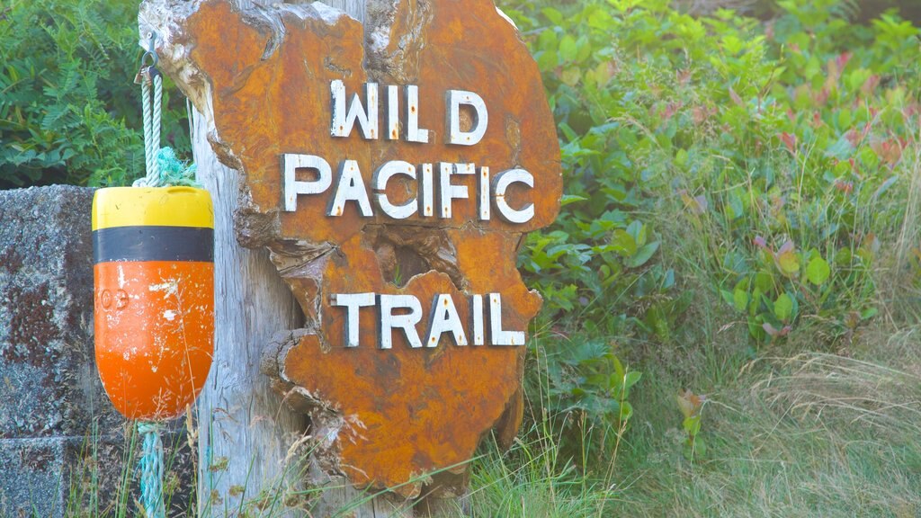 Sendero Wild Pacific ofreciendo señalización