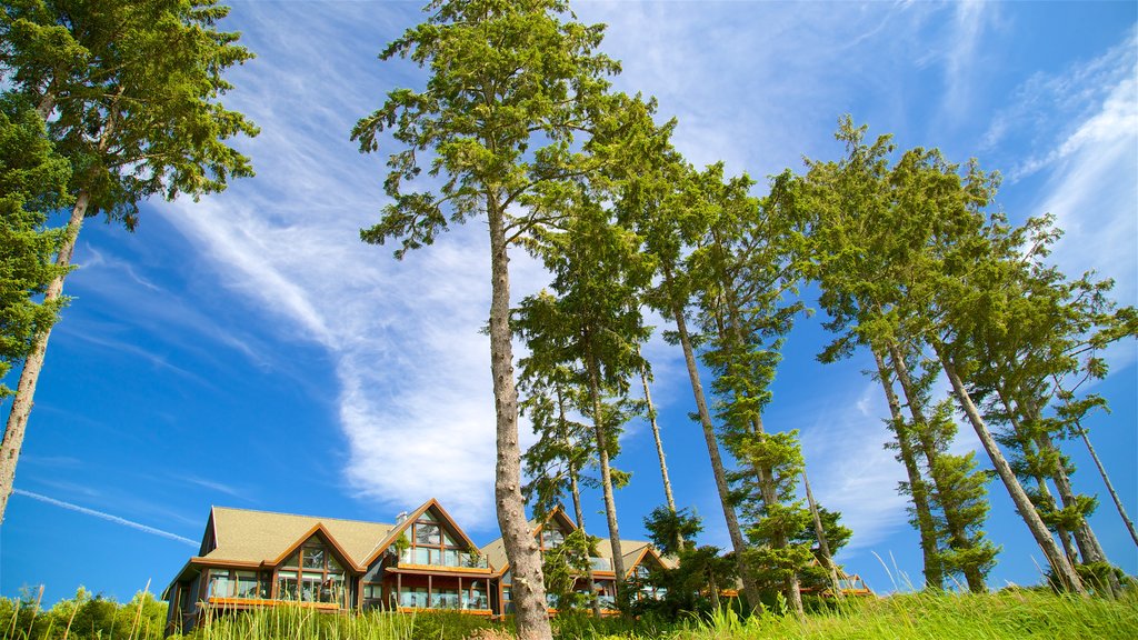 Ucluelet Big Beach which includes a house and a luxury hotel or resort