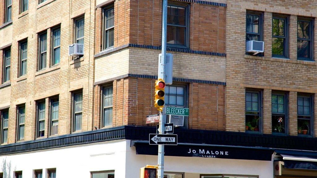 Bleecker Street som visar en stad