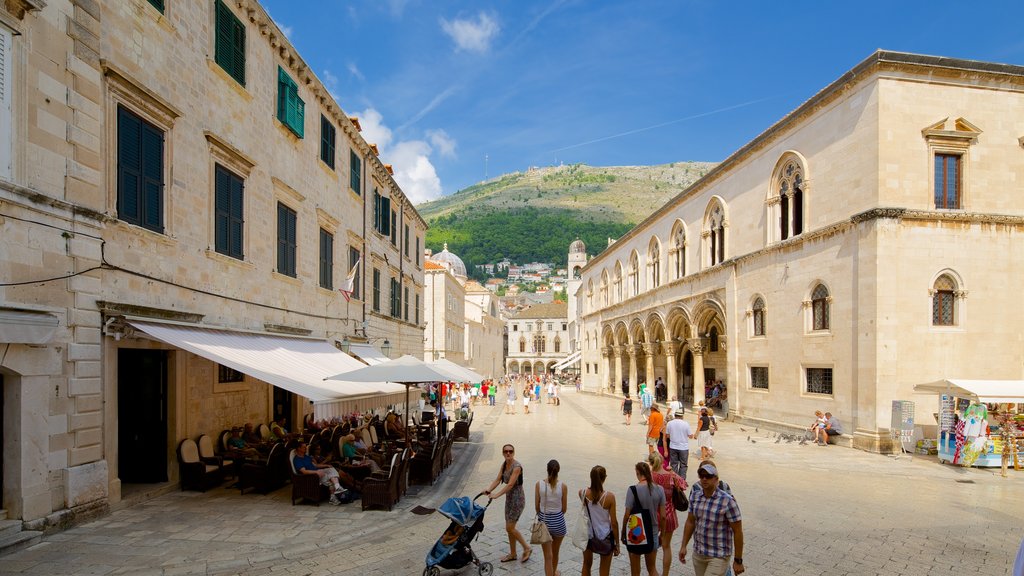 Rector\'s Palace showing street scenes