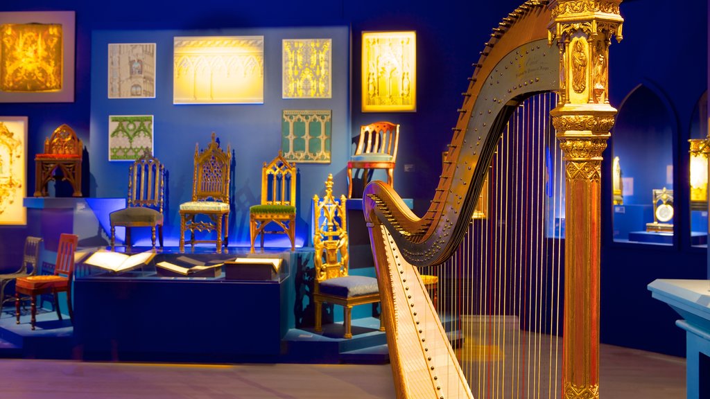 Musee des Beaux-Arts de Rouen showing interior views