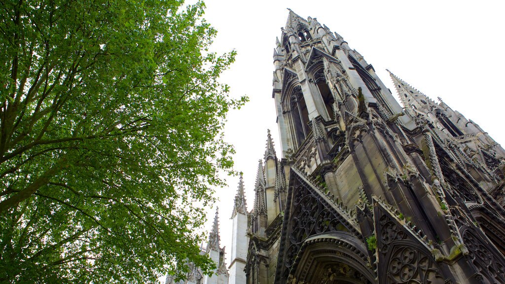 Église de Saint-Ouen montrant une église ou une cathédrale