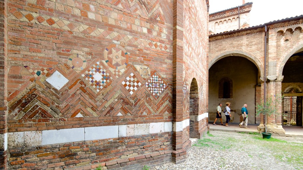 Basilica Santo Stefano which includes religious aspects, a church or cathedral and heritage architecture