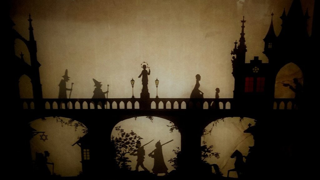 Giochi di ombre al Museo del Cinema - by Margherita Reboldi - Under Creative Commons license CC BY 2.0 (https://creativecommons.org/licenses/by/2.0/) - https://www.flickr.com/photos/155545126@N07/35878706225/in/photostream/