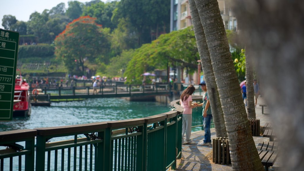 Shueishe Pier which includes a lake or waterhole