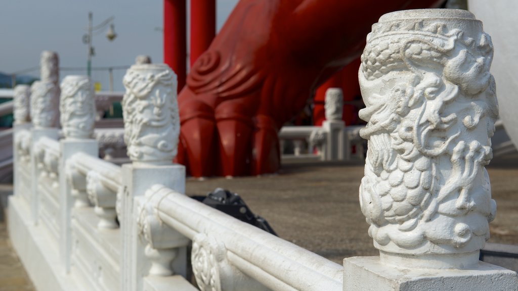 Wen Wu Chao mostrando um templo ou local de adoração e elementos de patrimônio