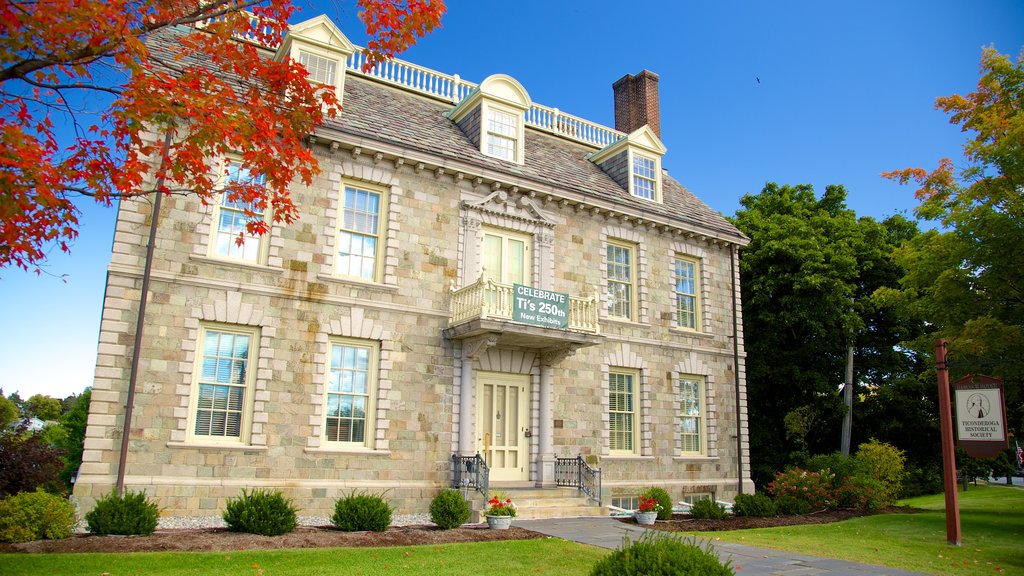 Ticonderoga showing heritage elements and a house