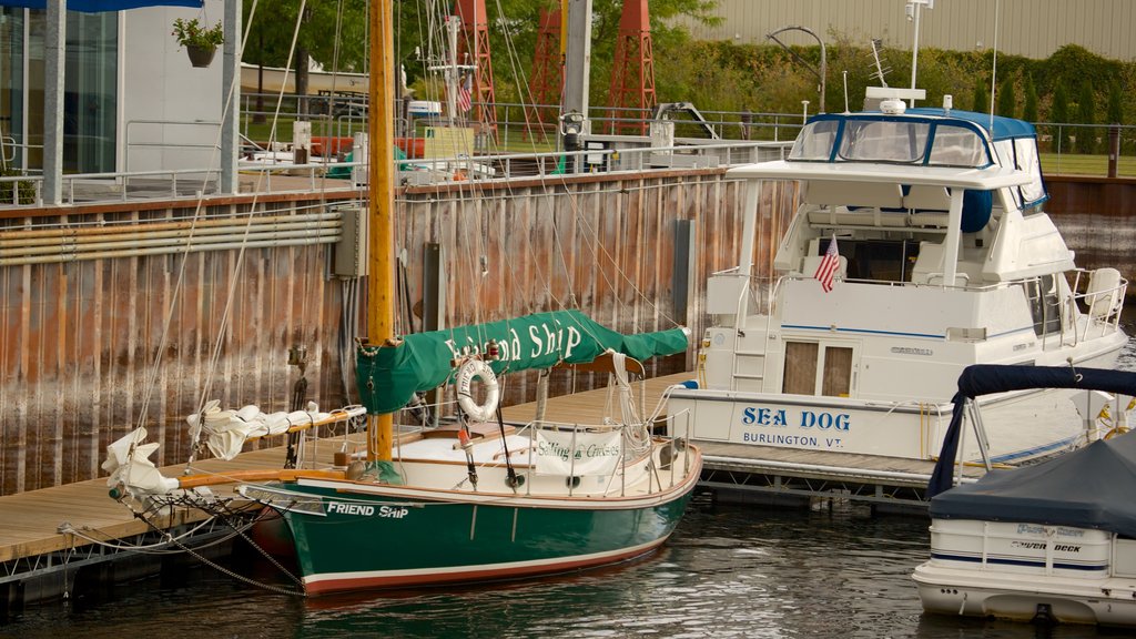 Waterfront Park showing boating and general coastal views