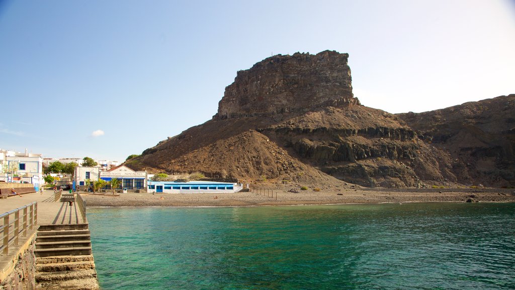 Agaete showing a gorge or canyon and general coastal views