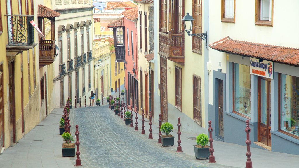 La Orotava which includes a city