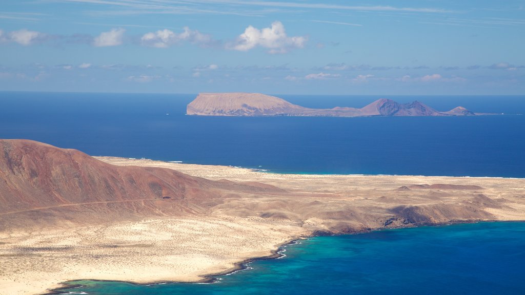 Mirador del Rio caratteristiche di vista della costa