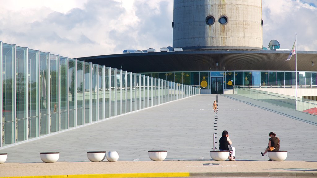 Tour de télévision de Tallinn montrant vues