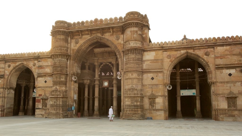 Mezquita Jama Masjid, Ahmedabad, India mostrando un templo o sitio de culto, arquitectura patrimonial y elementos patrimoniales