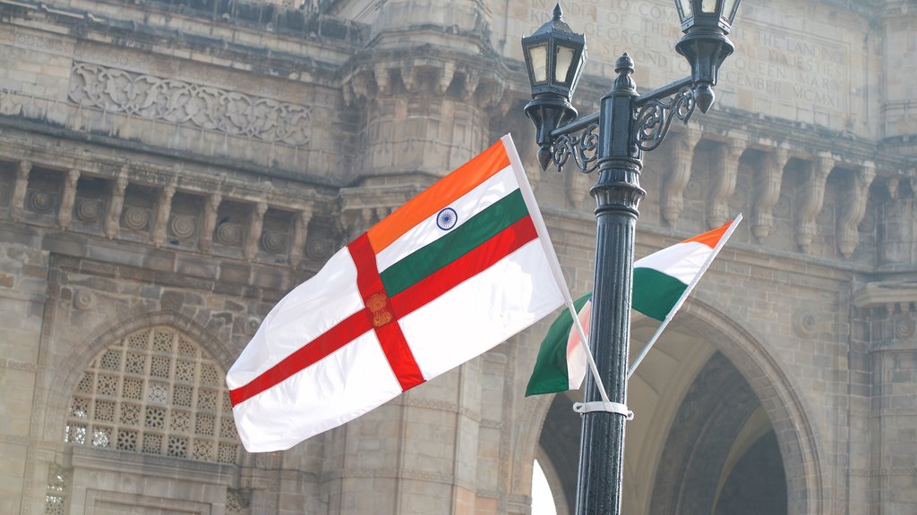 Gateway of India ofreciendo elementos patrimoniales y arquitectura patrimonial