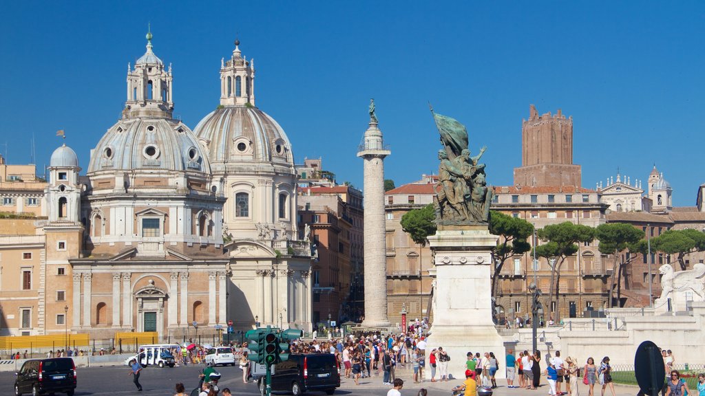 Piazza Venezia som omfatter historiske bygningsværker, en statue eller en skulptur og en plads eller et torv