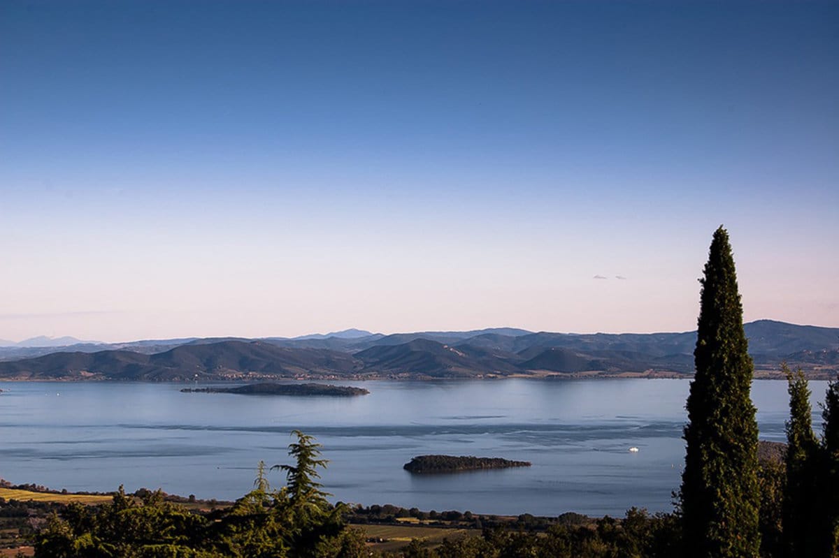 Quanto è Profondo Il Lago Trasimeno