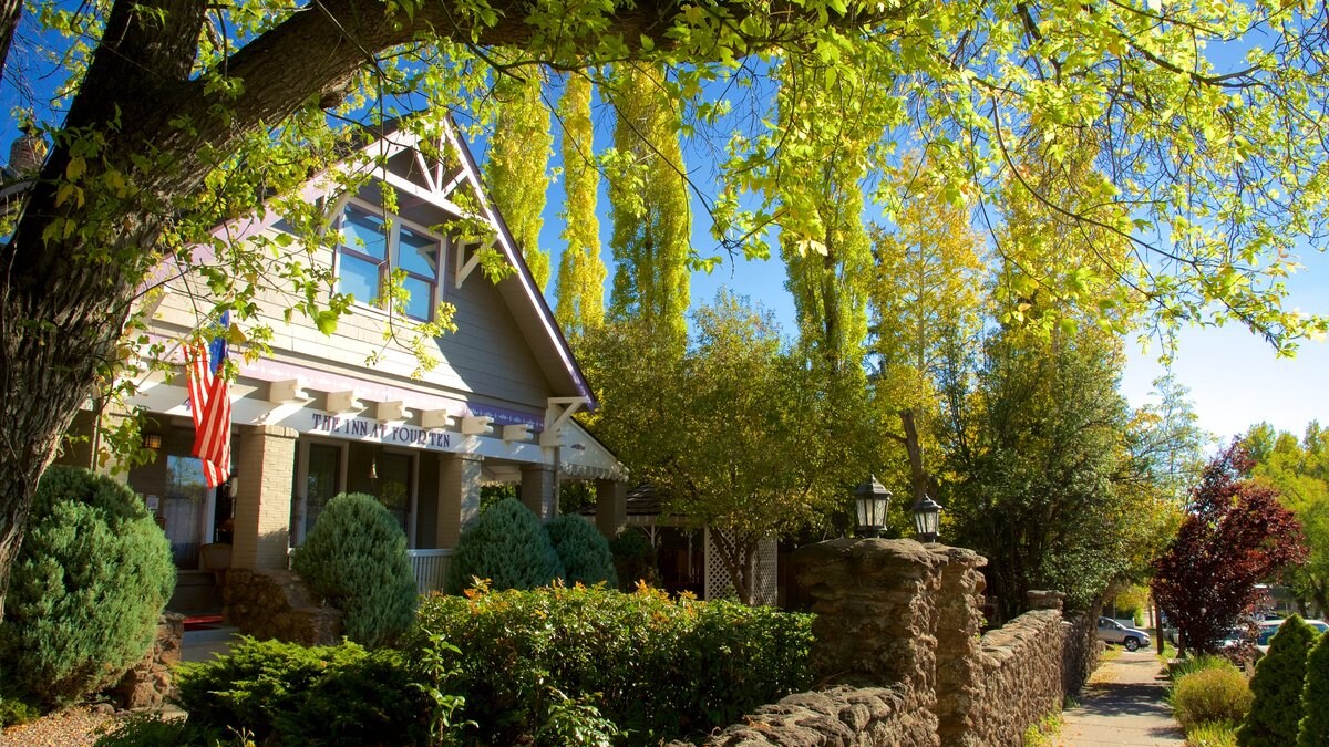 Flagstaff Zoo Tickets Discounts on Flagstaff Zoo Tickets Travelocity