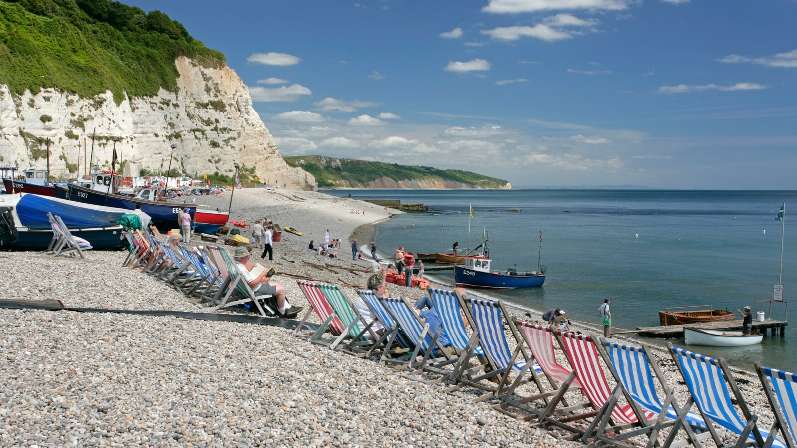 Beach Pictures: View Images of Exeter