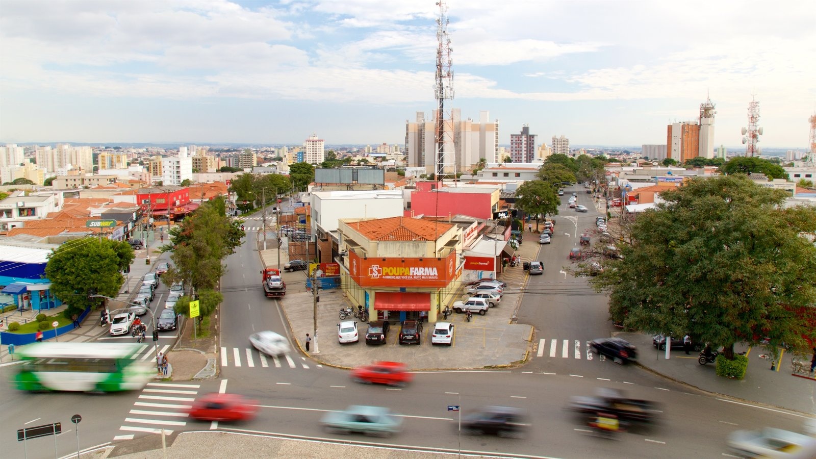 Campinas inclusief een stad en landschappen