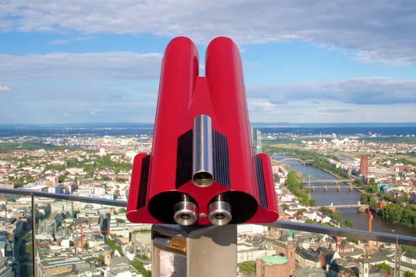 Maintower welches beinhaltet Ansichten und Stadt