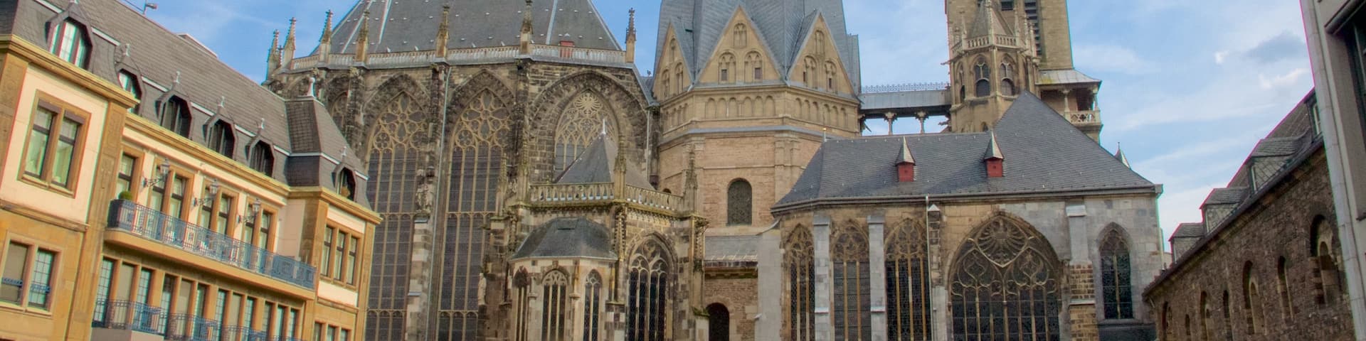 Aachen Cathedral showing a church or cathedral, heritage architecture and heritage elements
