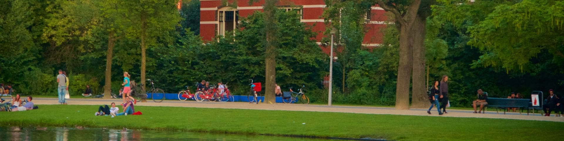 Nord-Holland mit einem Park