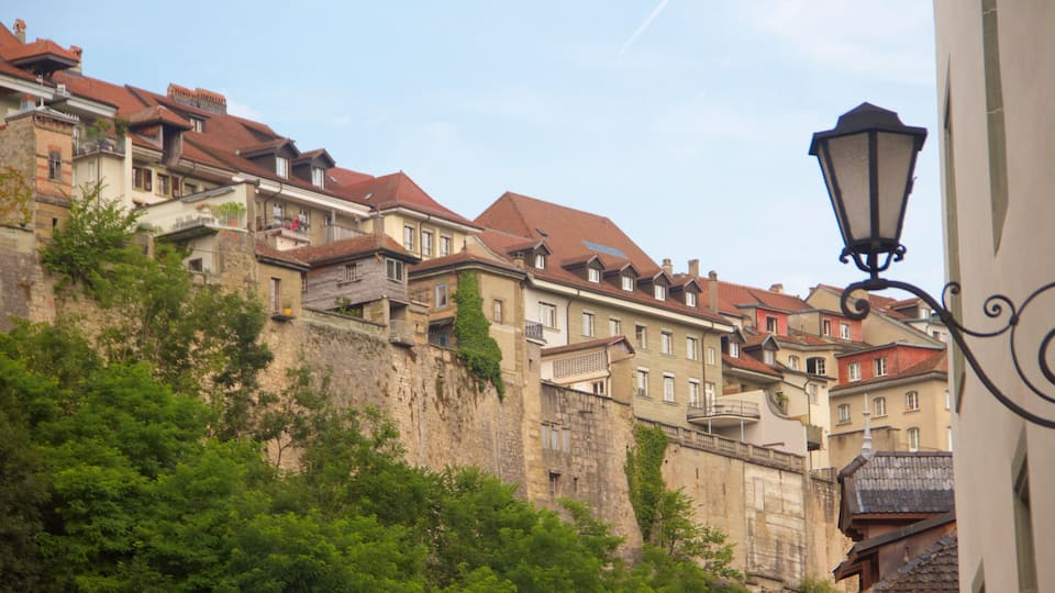 Friburgo que inclui uma cidade