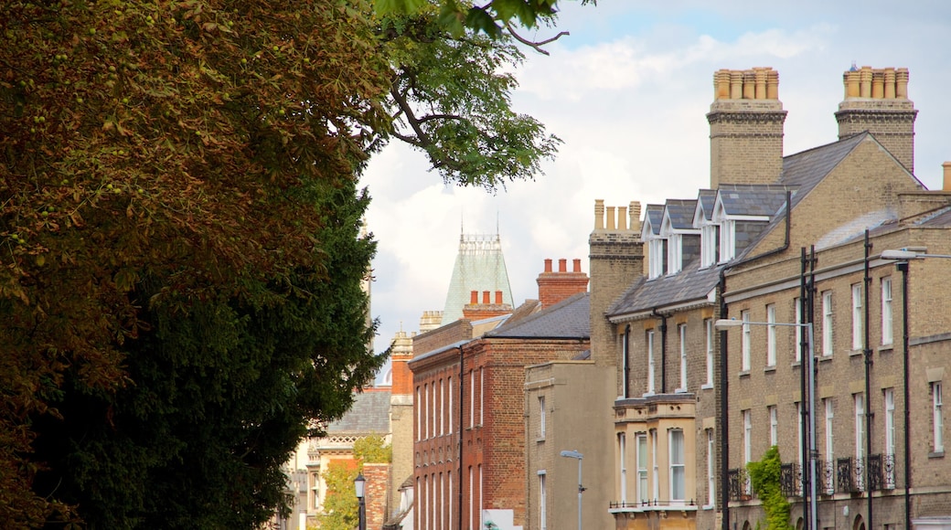 Cambridgeshire which includes heritage architecture