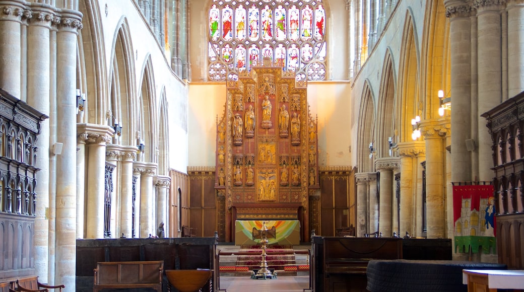 King\'s Lynn inclusief religieuze aspecten, een kerk of kathedraal en interieur
