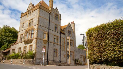 Lyme Regis welches beinhaltet historische Architektur