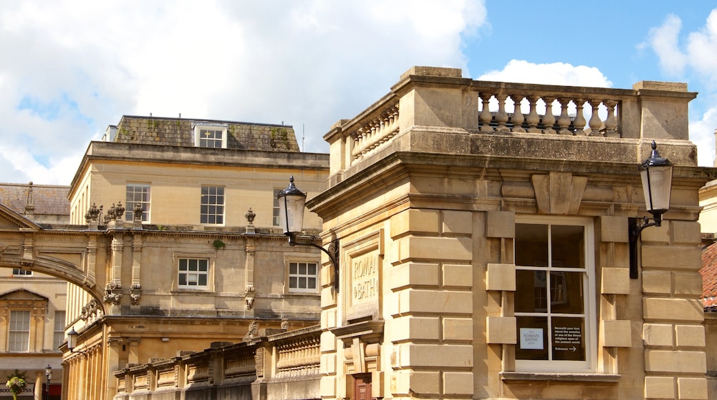 Roman Baths which includes heritage architecture