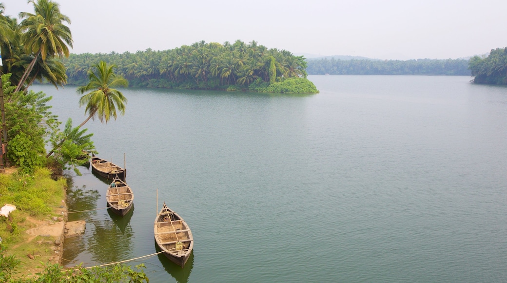 Malappuram District which includes a river or creek